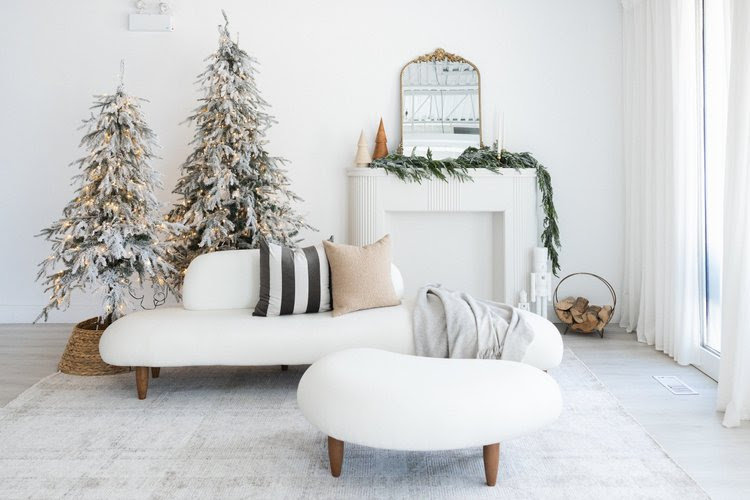 The Nook Holiday Minis