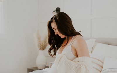 Steph’s Maternity Photoshoot at Home
